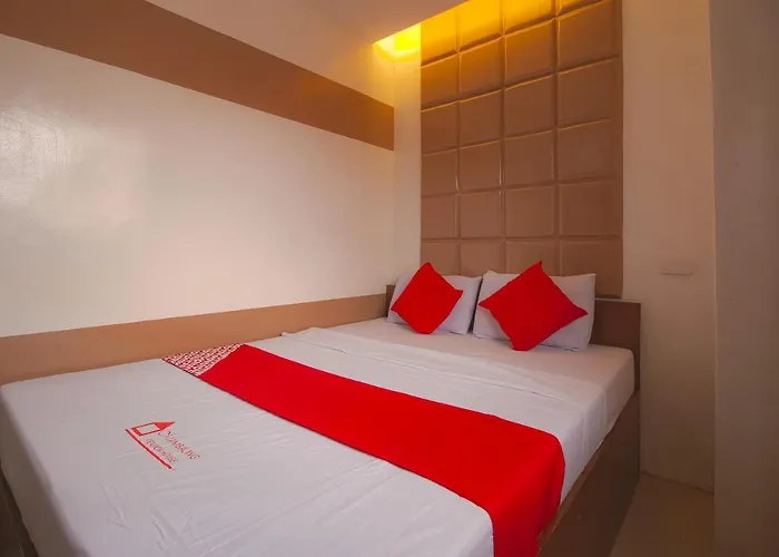 Hotel Vaccinated Staff-oyo 673 Mambaling 2